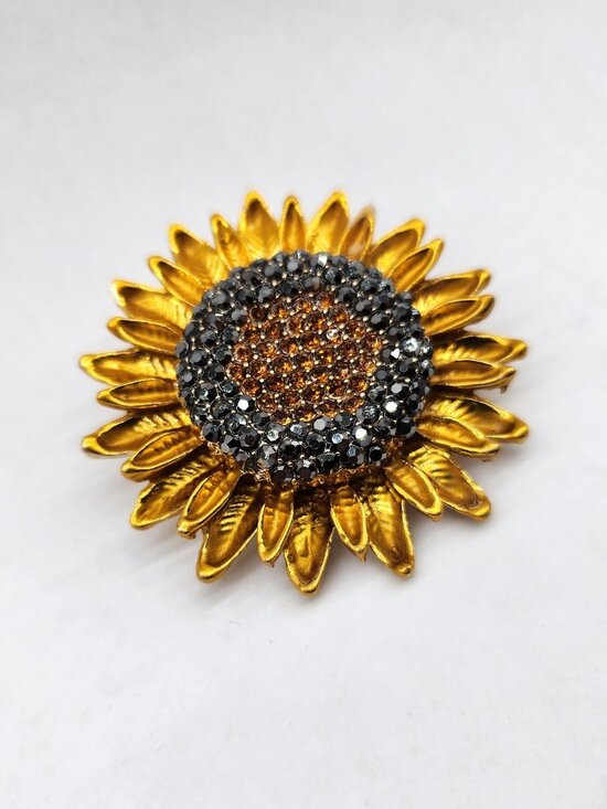 Metal & Rhinestone Sunflower Pin/Brooch - Picture 1 of 4
